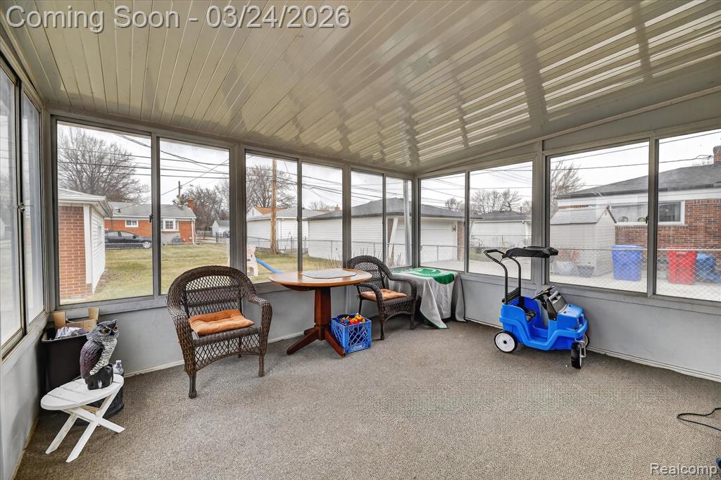 18053 Airport Road Fraser, MI 48026 - Photo 21 of 26