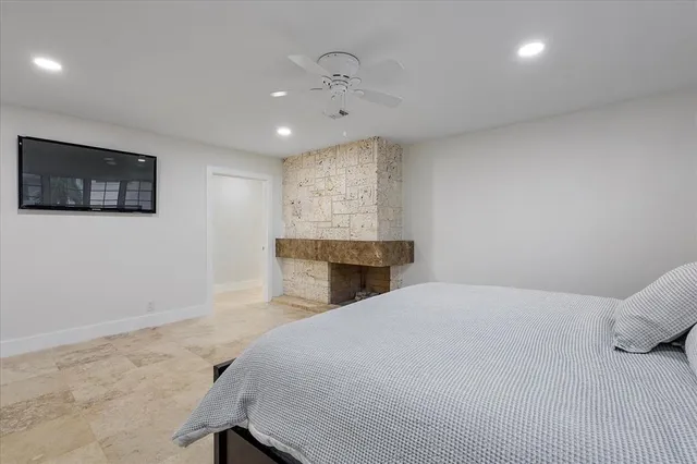 $18,000 | 1421 Ponce De Leon Drive, Fort Lauderdale, FL 33316