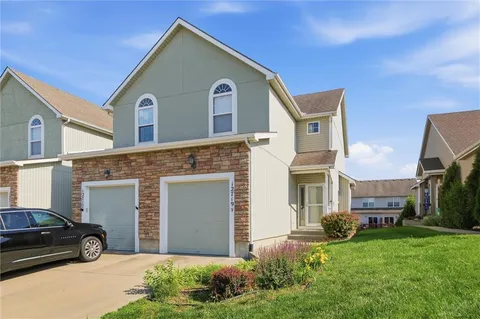 $215,000 | 12719 Walker Avenue, Kansas City, KS 66109