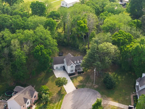 $595,000 | 100 Elliott Court, Columbia, TN 38401