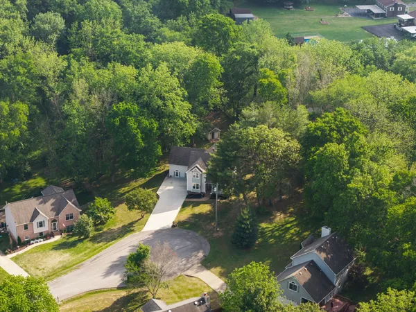 $595,000 | 100 Elliott Court, Columbia, TN 38401