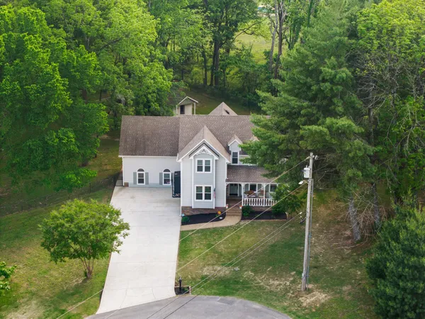 $595,000 | 100 Elliott Court, Columbia, TN 38401