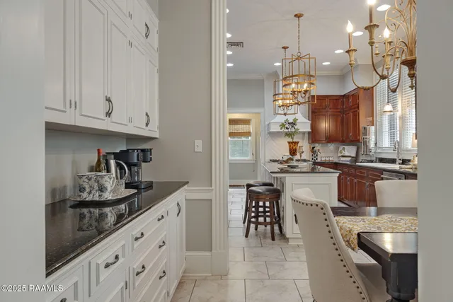 $599,000 | 302 Main Street, Franklin, LA 70538