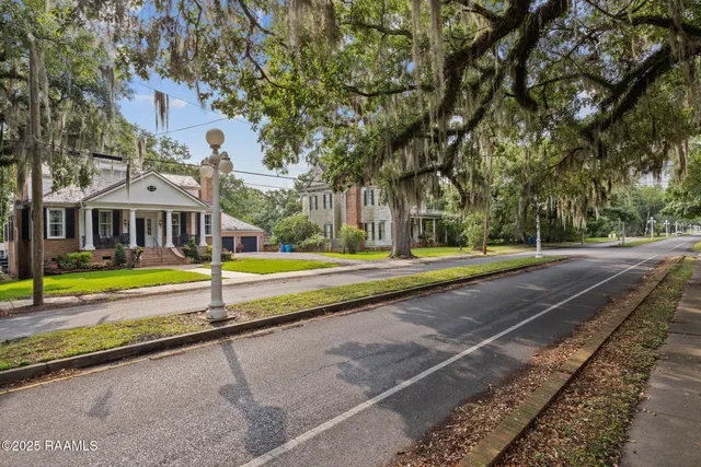 $599,000 | 302 Main Street, Franklin, LA 70538