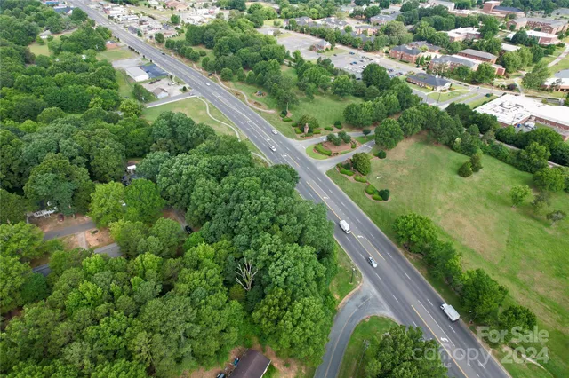 a view of a garden with a lake