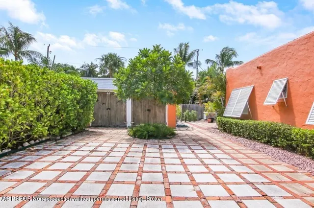 $1,950,000 | 616 Claremore Drive, West Palm Beach, FL 33401