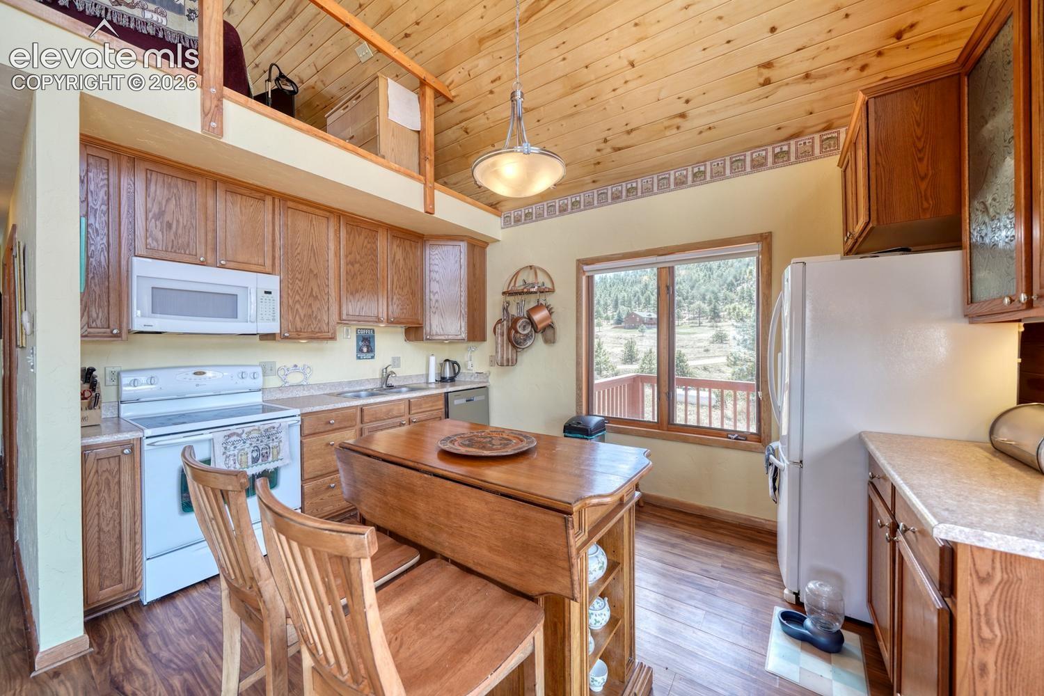 489 Excelsior Road Westcliffe, CO 81252 - Photo 4 of 34
