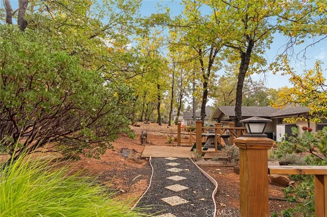 $549,000 | 15004 Woodland Park Drive, Forest Ranch, CA 95942