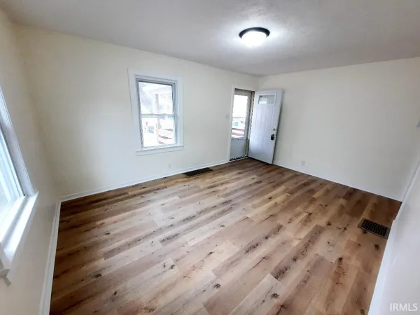 $124,900 | 2314 South Ebright Street, Muncie, IN 47302