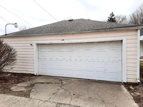$124,900 | 2314 South Ebright Street, Muncie, IN 47302