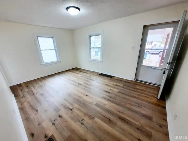 $124,900 | 2314 South Ebright Street, Muncie, IN 47302