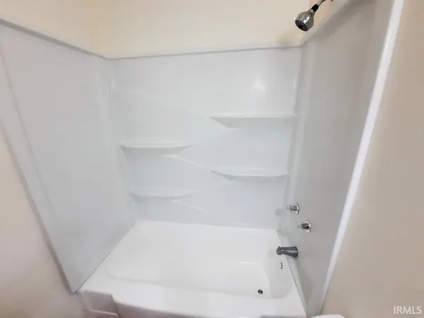 $124,900 | 2314 South Ebright Street, Muncie, IN 47302