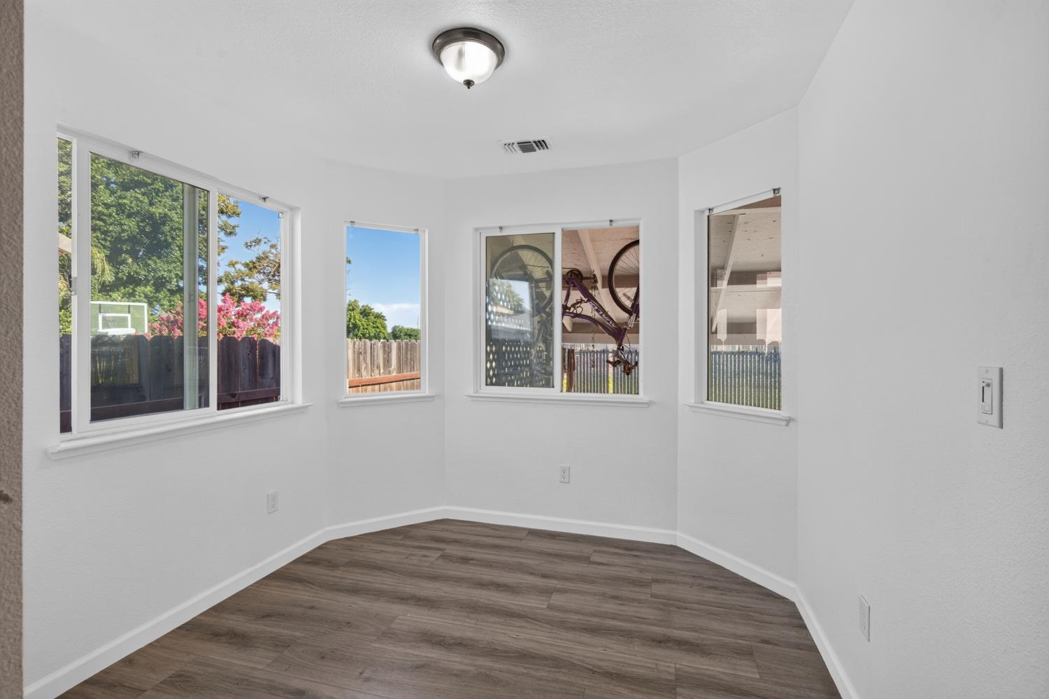 911 Toro Lane Lathrop, CA 95330 - Photo 14 of 45