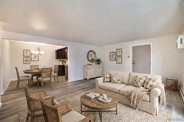 $1,450 | 1178 Indian Church Road, Unit 31, West Seneca, NY 14224