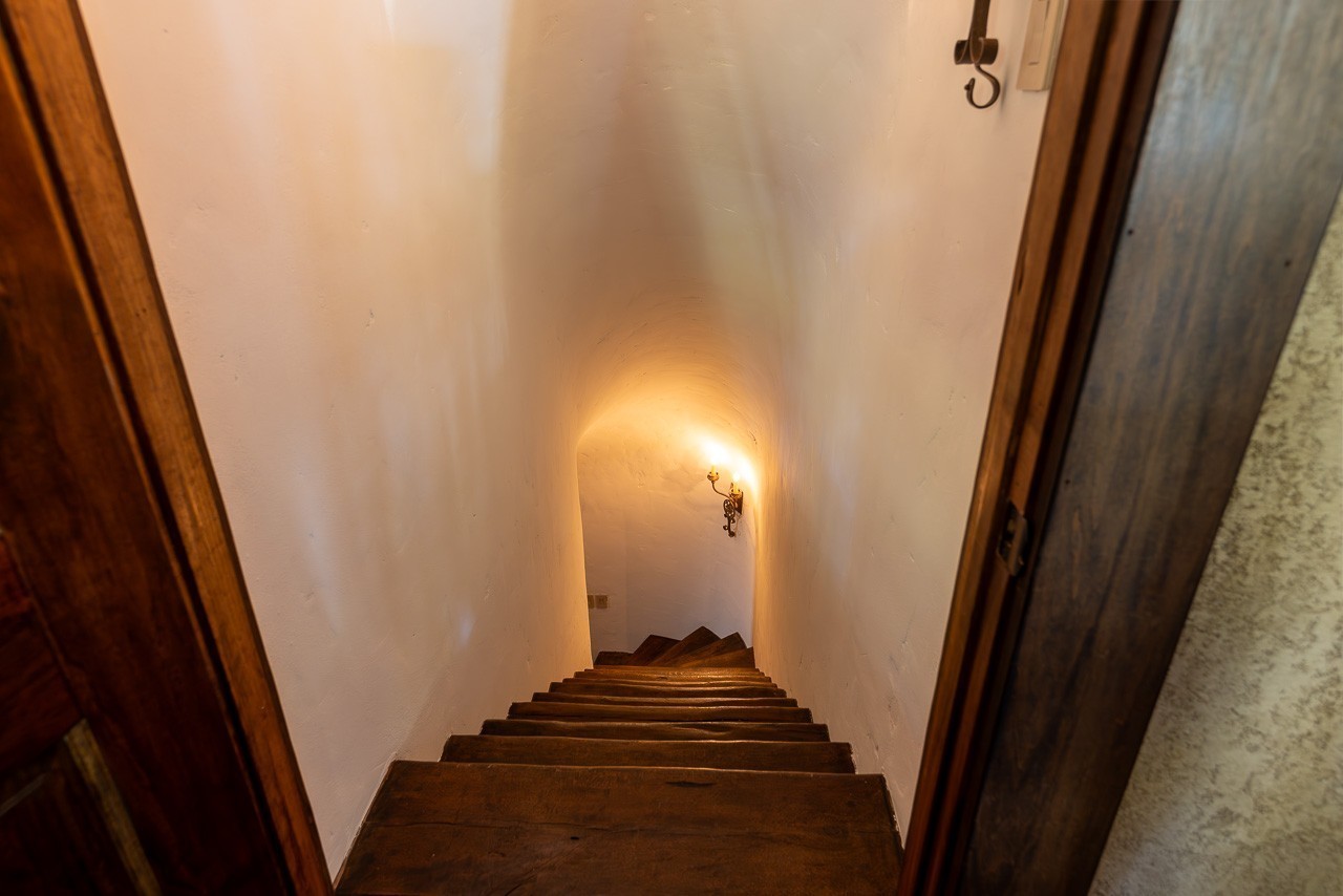 5551 Parker Branch Road Franklin, TN 37064 - Photo 48 of 67 a view of a hallway