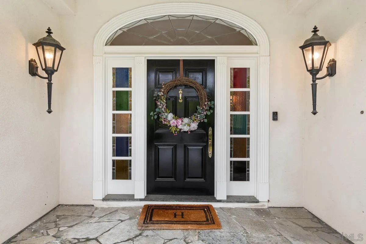 17032 Circa Oriente Rancho Santa Fe, CA 92067 - Photo 5 of 75