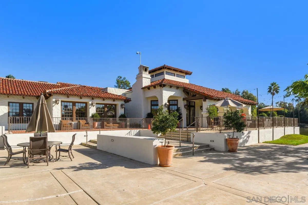 17032 Circa Oriente Rancho Santa Fe, CA 92067 - Photo 67 of 75