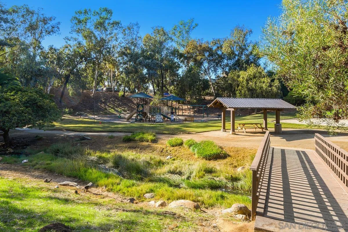 17032 Circa Oriente Rancho Santa Fe, CA 92067 - Photo 73 of 75