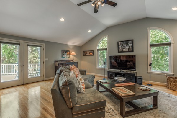 140 Spring Street Stoneham, MA 02180 - Photo 15 of 30