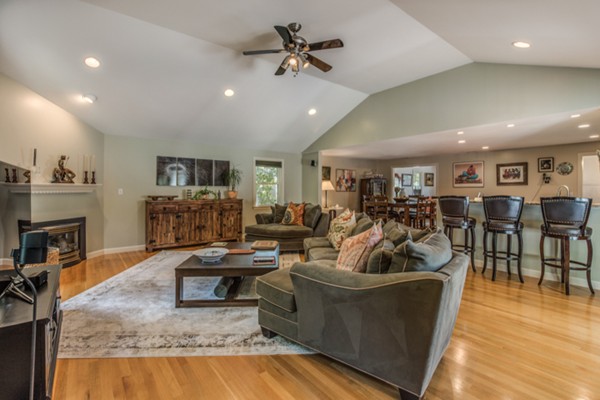 140 Spring Street Stoneham, MA 02180 - Photo 16 of 30
