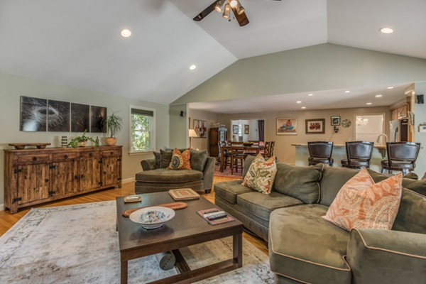 140 Spring Street Stoneham, MA 02180 - Photo 17 of 30
