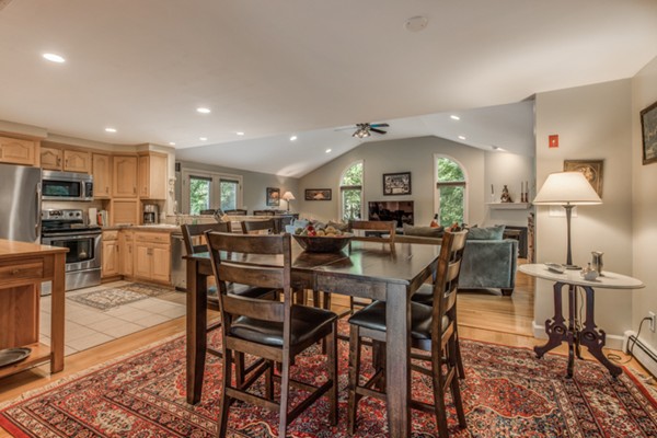 140 Spring Street Stoneham, MA 02180 - Photo 9 of 30