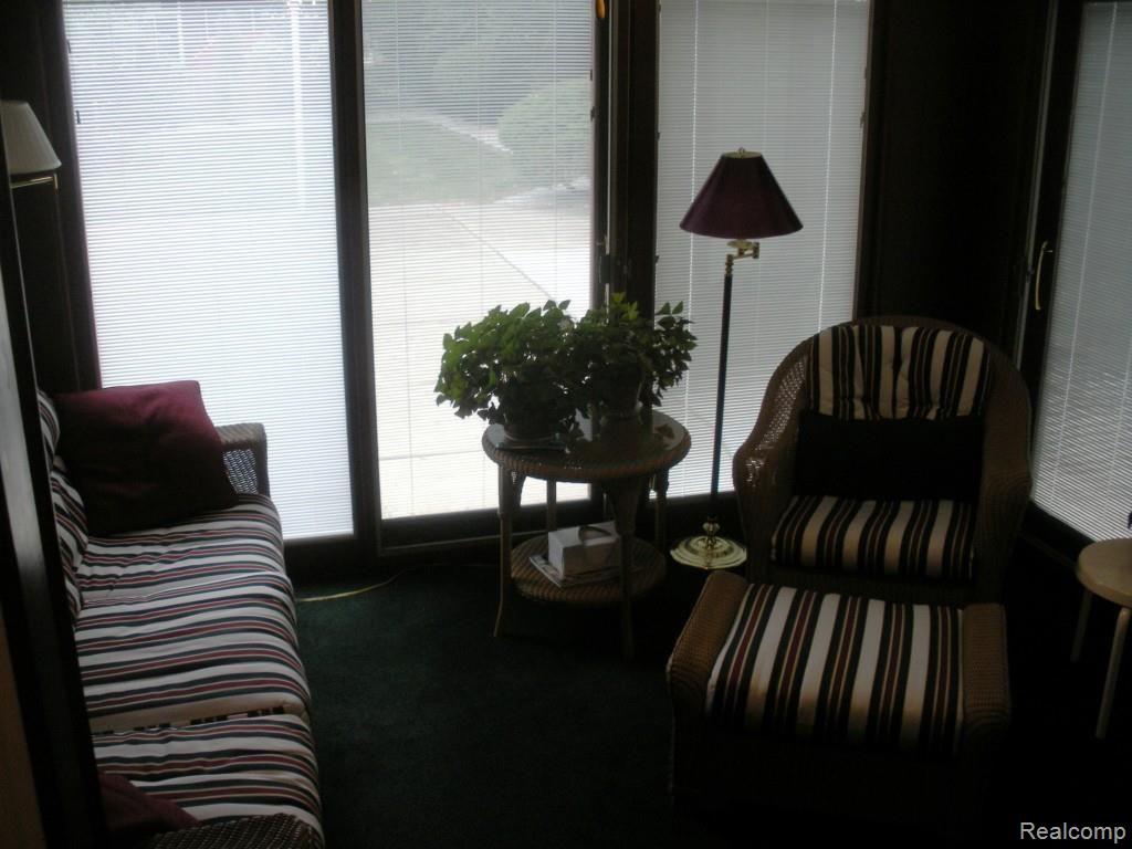 4388 Audubon Road Detroit, MI 48224 - Photo 13 of 32 DSCN6714.jpg