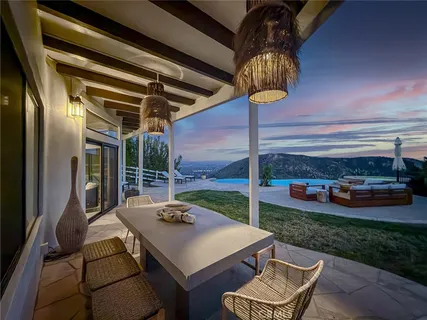 $3,395,000 | 130 Dapplegray Road, Bell Canyon, CA 91307
