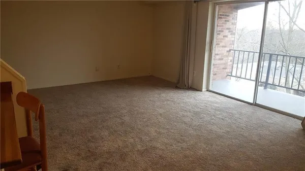 $950 | 609 Calais Drive, Unit 3208, Pittsburgh, PA 15237