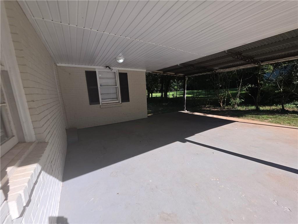 1868 McLain Lane Decatur, GA 30035 - Photo 3 of 22 Gallery Image 3