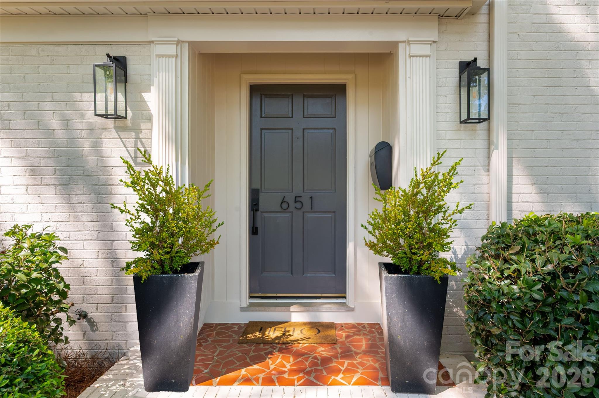 651 Sandridge Road Charlotte, NC 28210 - Photo 3 of 36 Gallery Image 3