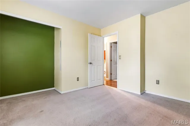 $335,000 | 11 Bryan Valley Court, O'Fallon, MO 63366