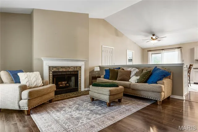 $335,000 | 11 Bryan Valley Court, O'Fallon, MO 63366