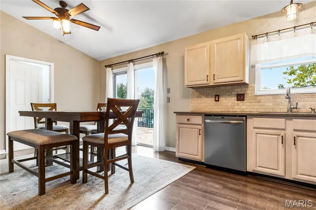 $335,000 | 11 Bryan Valley Court, O'Fallon, MO 63366