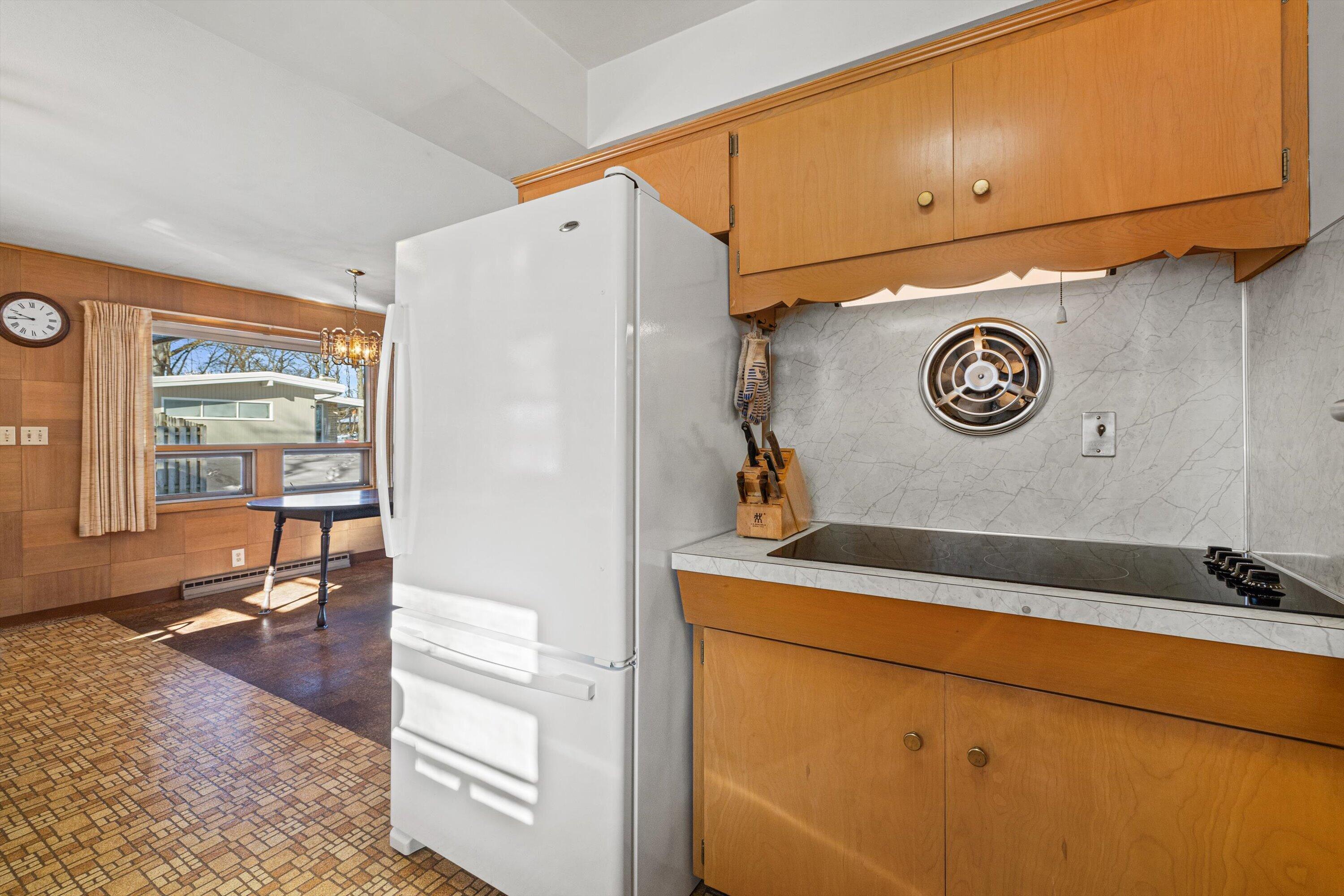 3925 83rd Place Pleasant Prairie, WI 53142 - Photo 15 of 39 08-IMG_4428