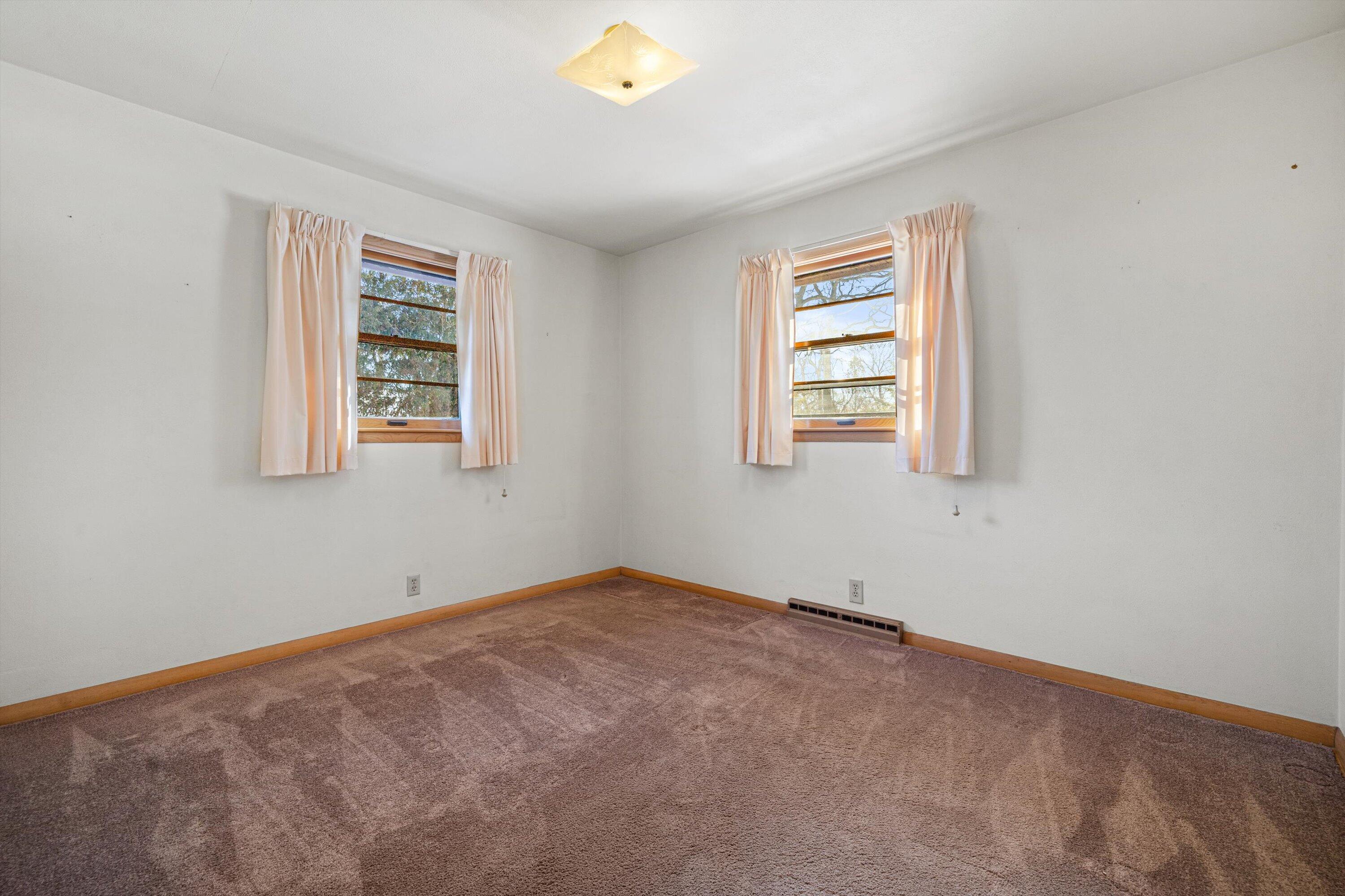 3925 83rd Place Pleasant Prairie, WI 53142 - Photo 22 of 39 21-IMG_4500