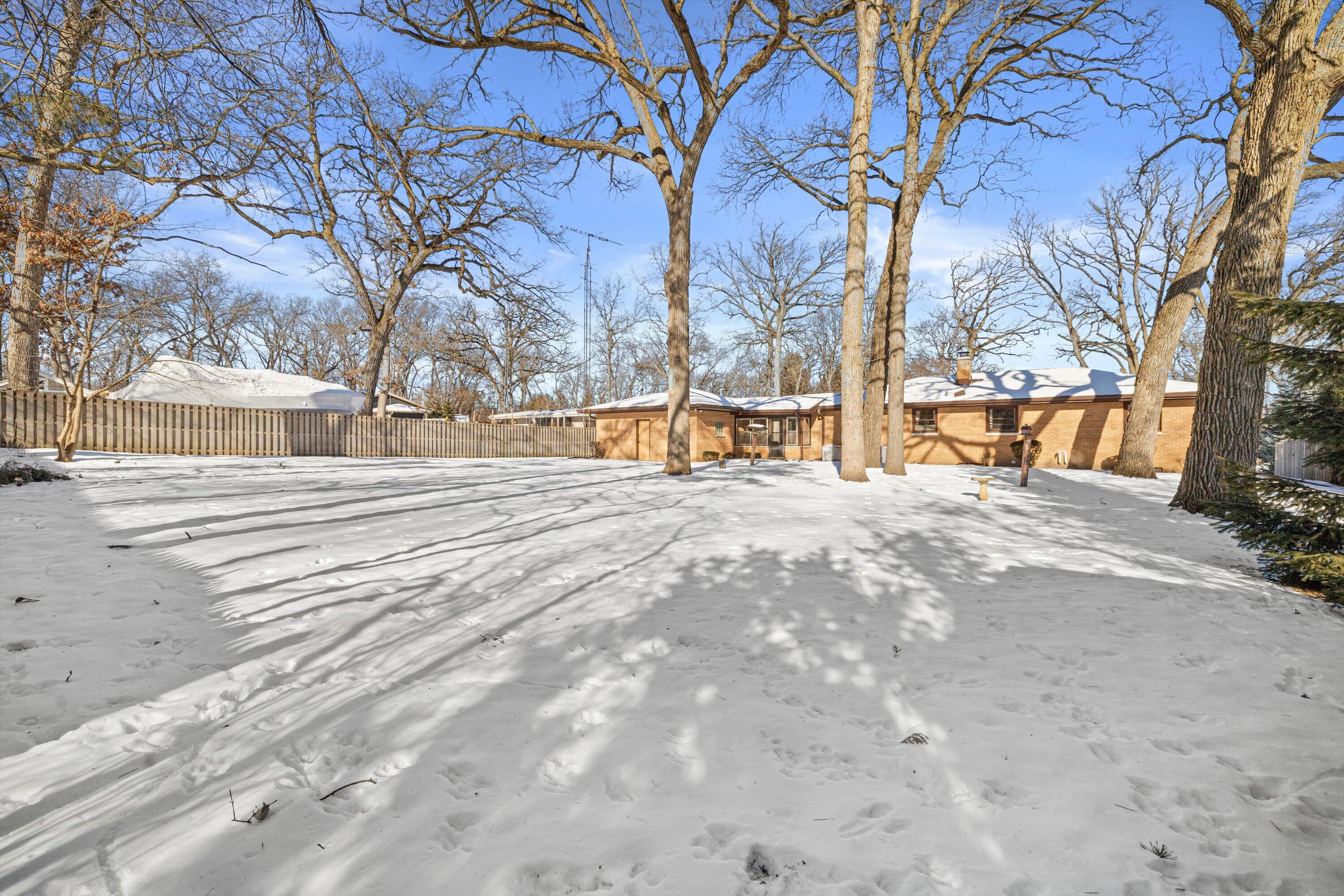 3925 83rd Place Pleasant Prairie, WI 53142 - Photo 34 of 39 36-IMG_4575