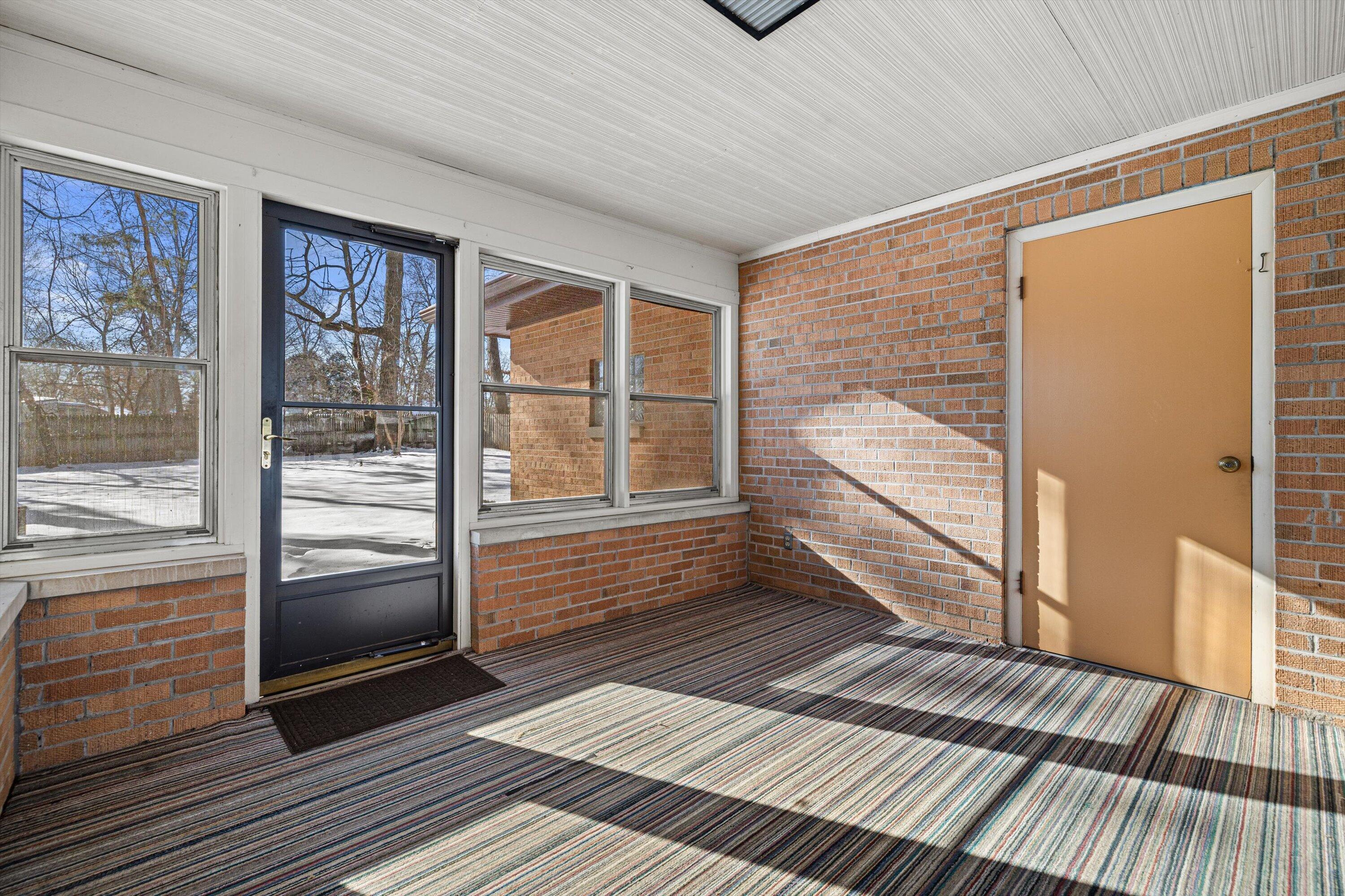 3925 83rd Place Pleasant Prairie, WI 53142 - Photo 4 of 39 30-IMG_4551