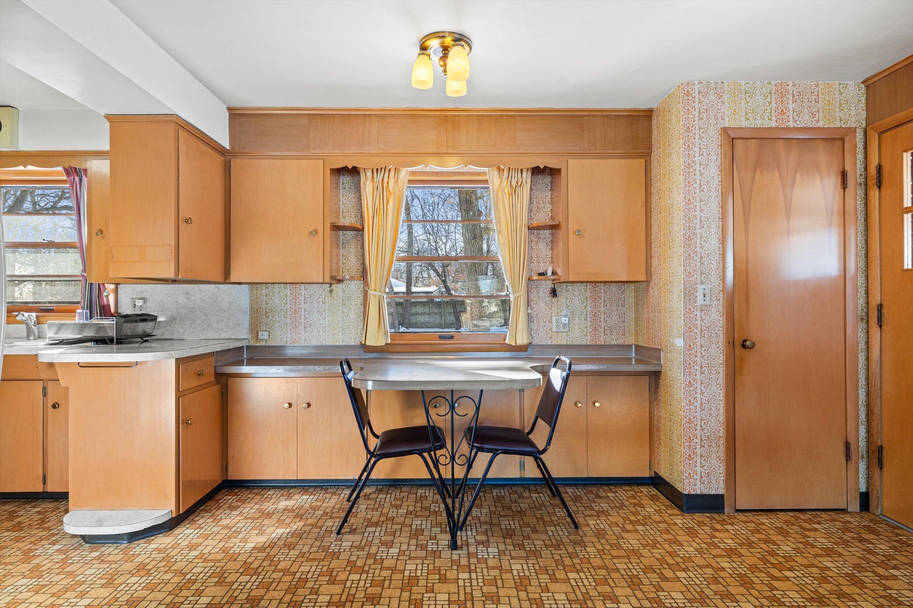 3925 83rd Place Pleasant Prairie, WI 53142 - Photo 10 of 39 05-IMG_4413