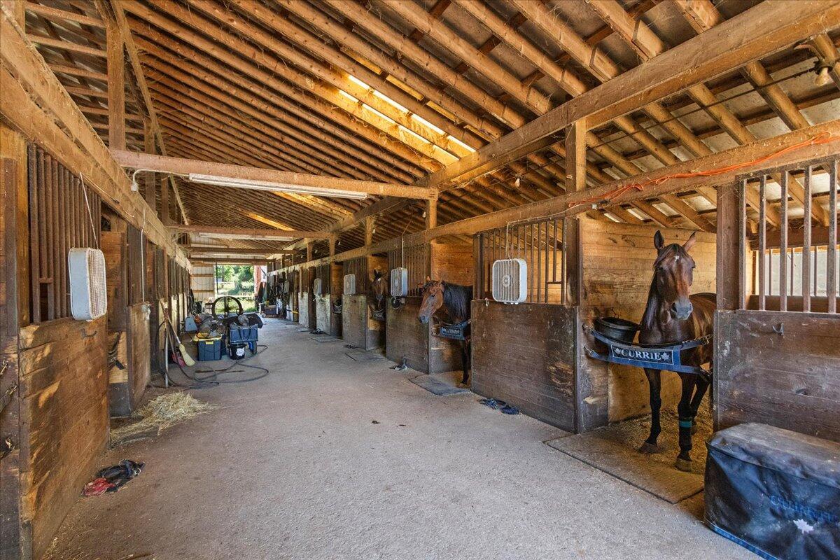 7233 National Road Southeast Jacksontown, OH 43030 - Photo 8 of 88 155-7233-7235 National Rd SE-155