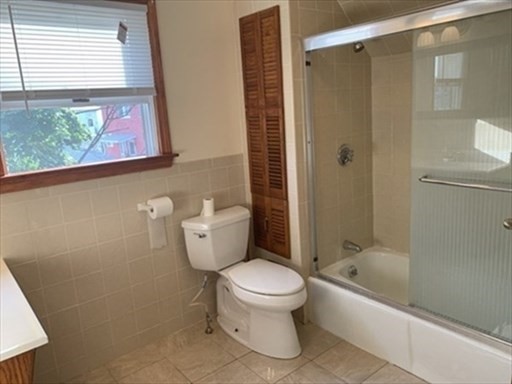32 Harding Avenue Malden, MA 02148 - Photo 5 of 16