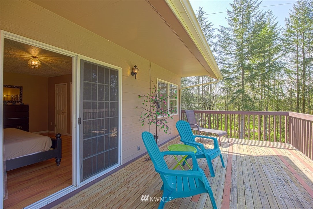 513 Powell Road Castle Rock, WA 98611 - Photo 14 of 24