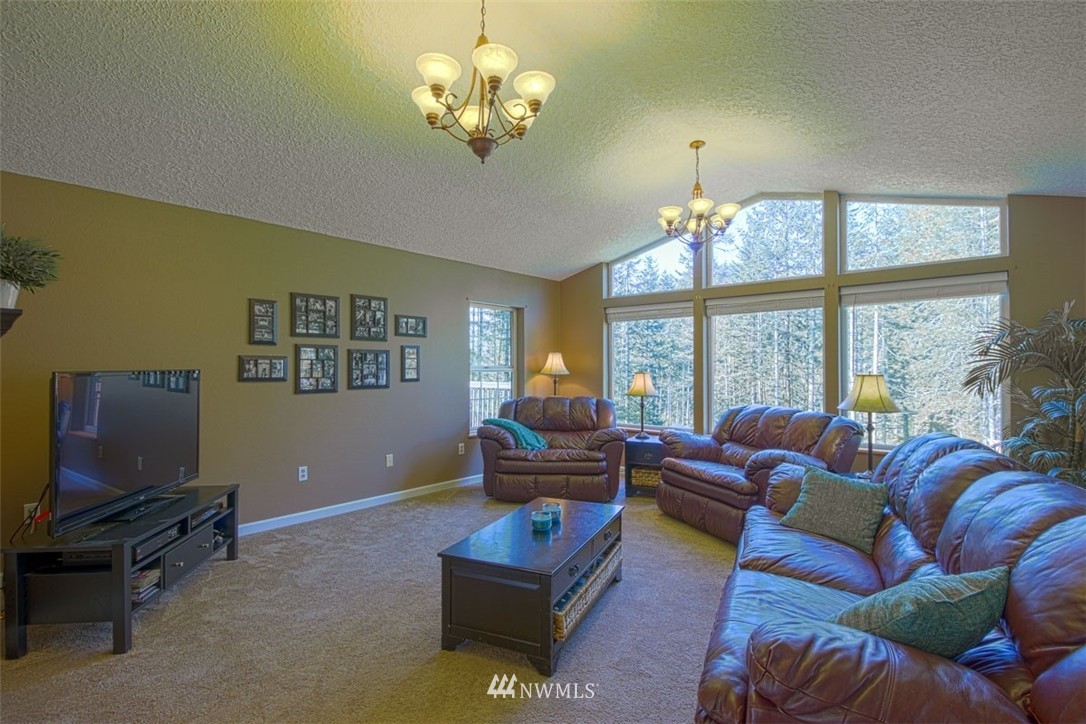 513 Powell Road Castle Rock, WA 98611 - Photo 8 of 24