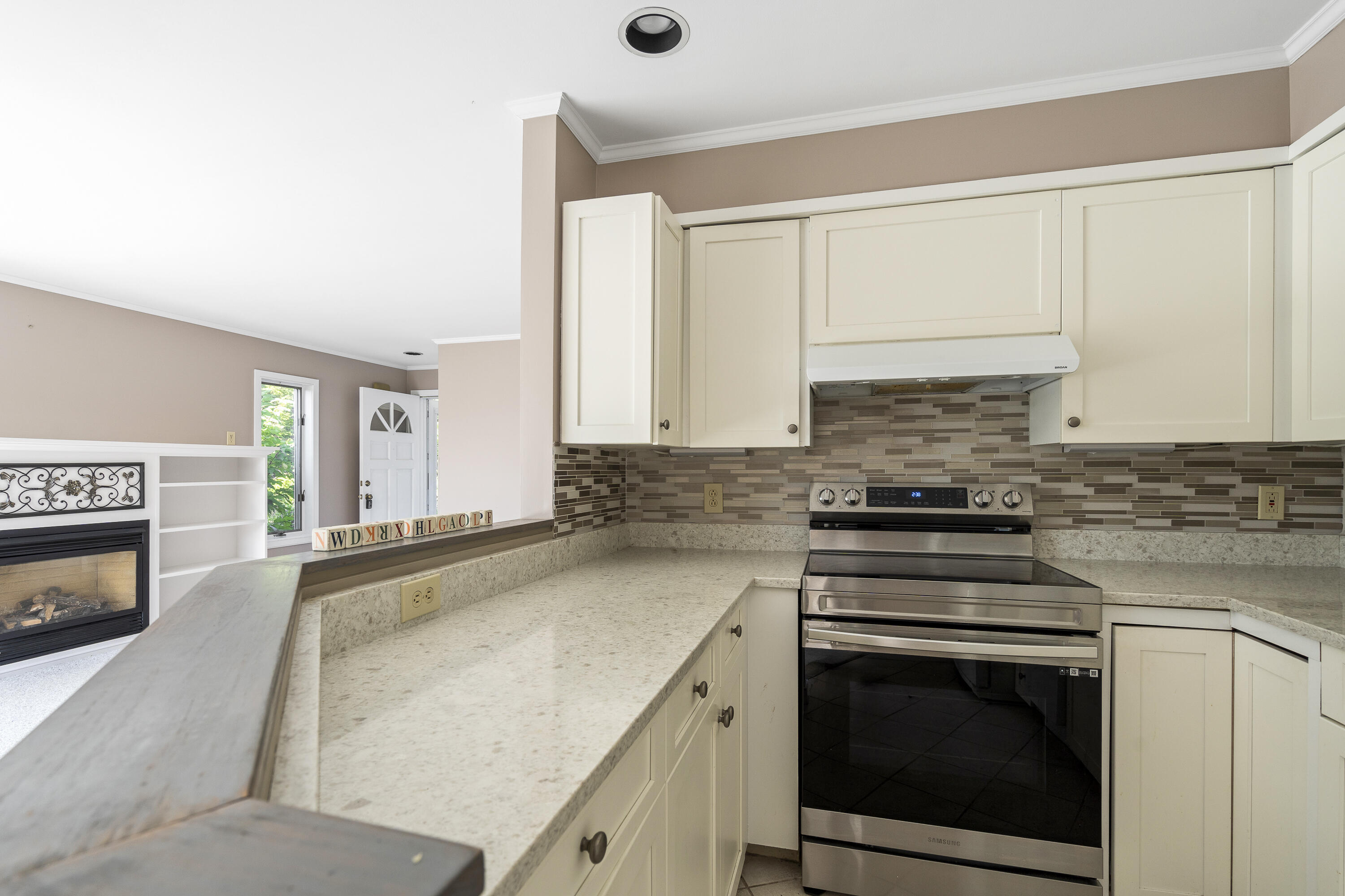 58 Ocean Ridge Drive, Unit D East Boothbay, ME 04544 - Photo 18 of 42 35-58 Ocean Ridge Dr, East Boothbay, ME-