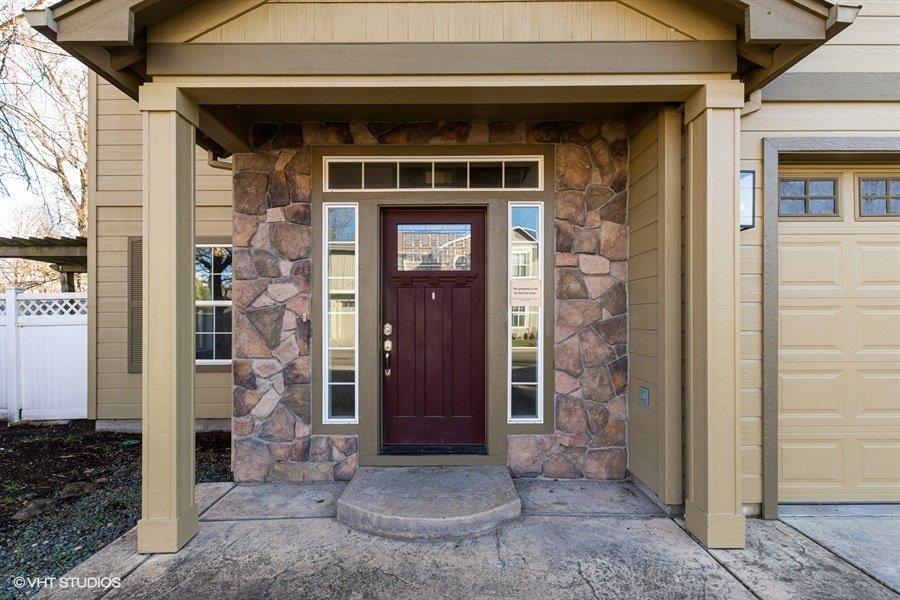 2160 Crestbrook Road, Unit 14 Medford, OR 97504 - Photo 2 of 25 Additional Photo