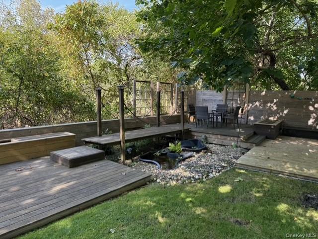 9 Old Mill Lane Remsenburg, NY 11960 - Photo 20 of 25