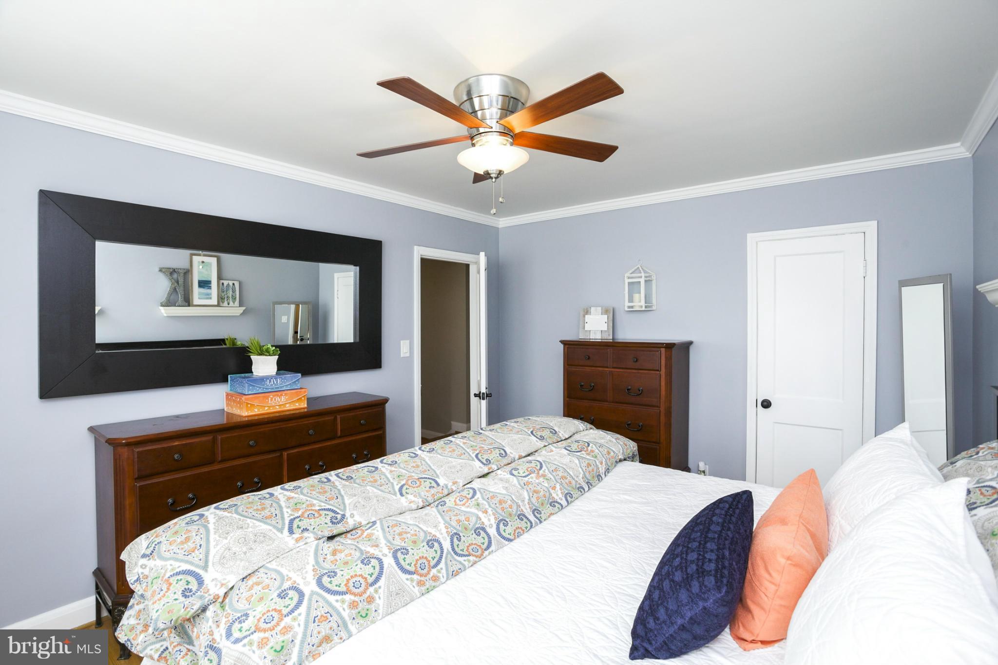 134 Overbrook Road Baltimore, MD 21212 - Photo 15 of 27 Master bedroom - newly painted