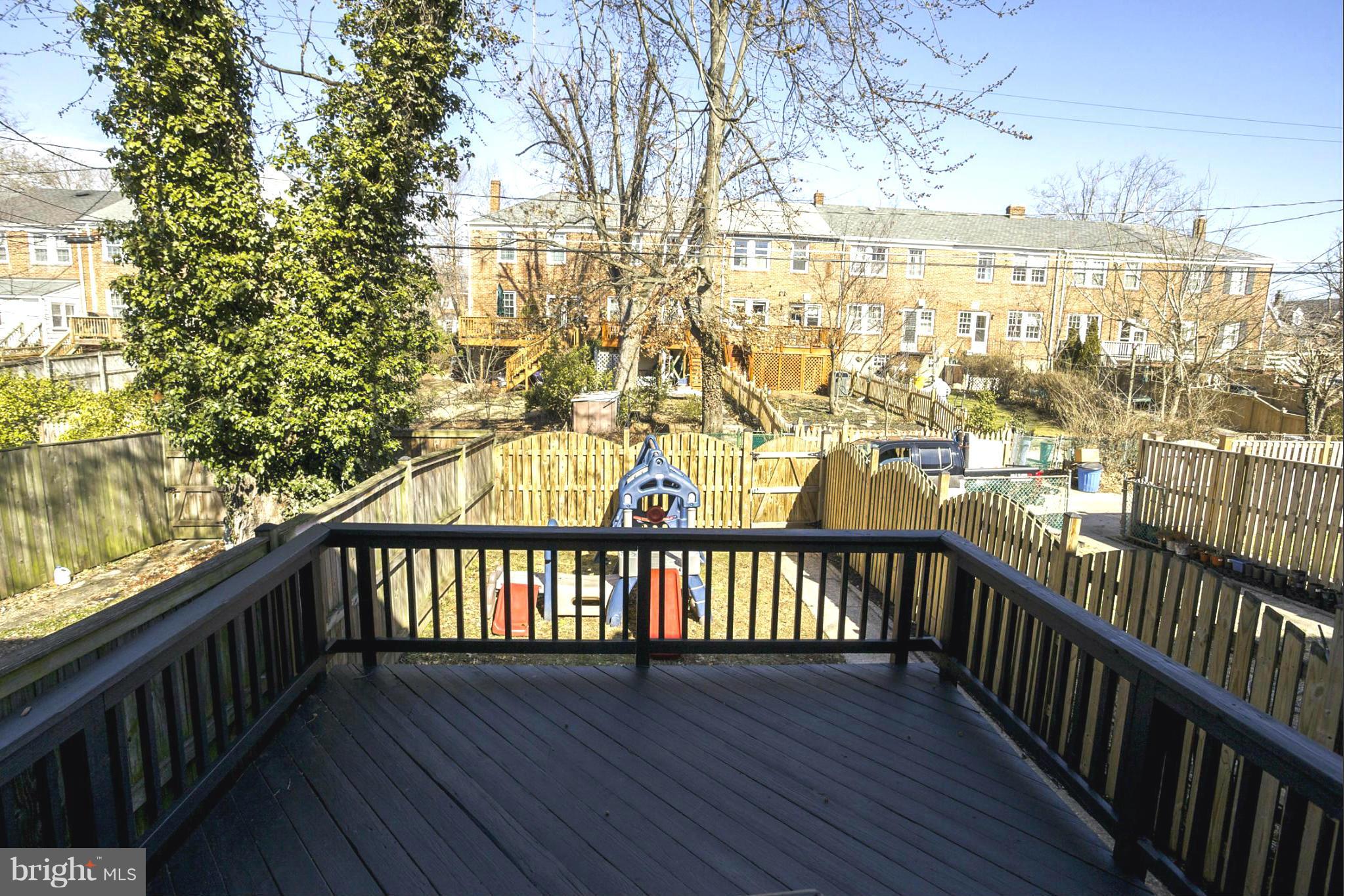 134 Overbrook Road Baltimore, MD 21212 - Photo 24 of 27 Tiered back deck
