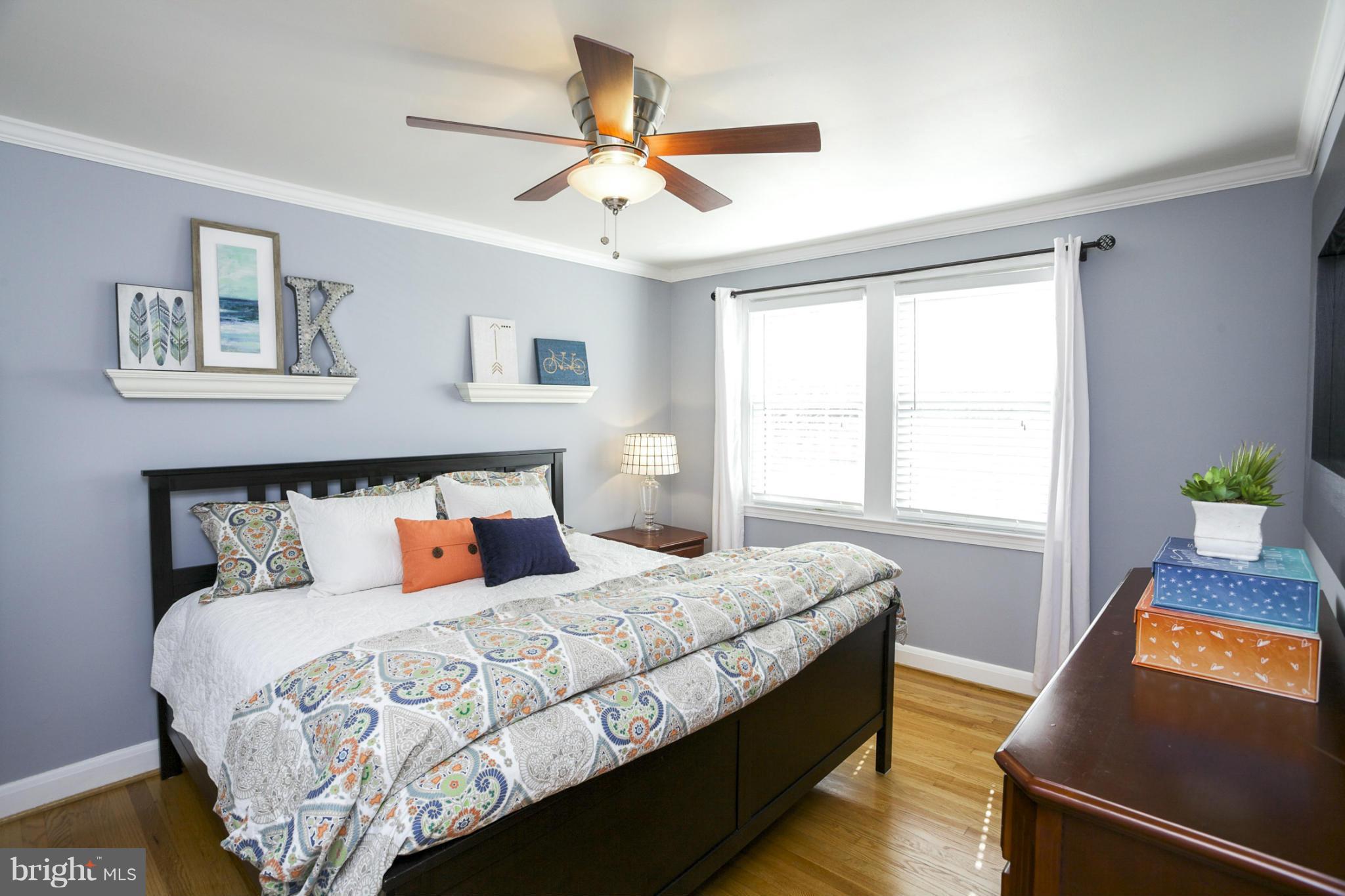 134 Overbrook Road Baltimore, MD 21212 - Photo 5 of 27 Beautiful master bedroom