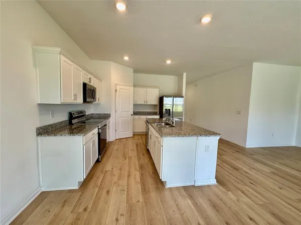 $399,900 | 35657 Buttonweed Trail, Zephyrhills, FL 33541